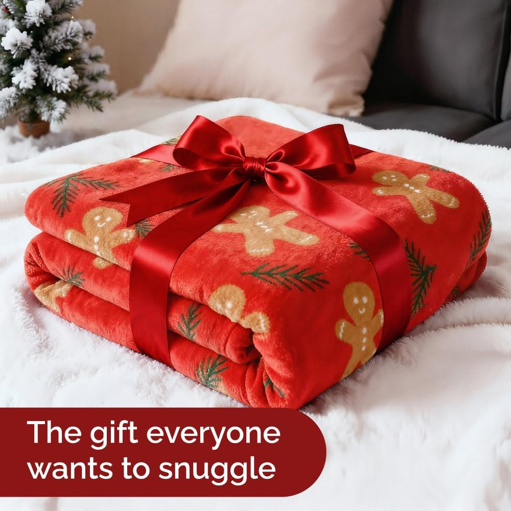 Christmas Sherpa Blanket Throw Size - Reversible Sherpa Fleece Blanket - Super Soft Double Sided Throw for Bed, Sofa, Couch - Thick, Warm, Cozy & Plush - Xmas Winter Bedding - Gingerbread Man, 50x60