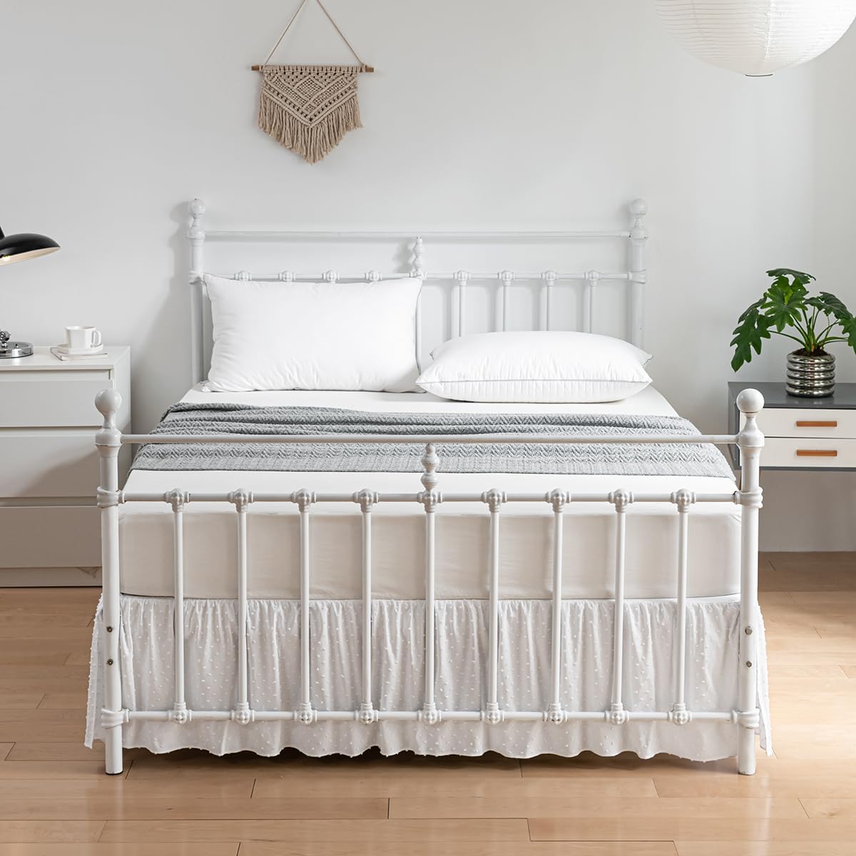 Tufted Dot Bed Skirt Queen Size Ruffled Bed Skirt with Split Corners, 14 Inch Drop Dust Ruffle Bed Skirts with Platform, White
