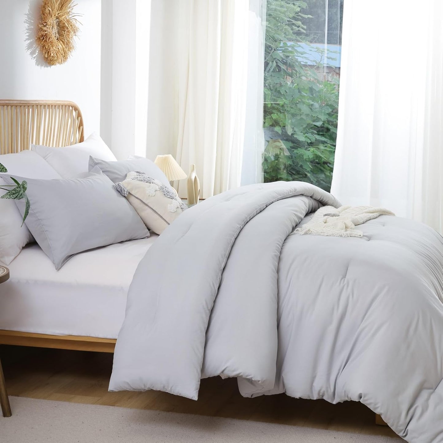ROSGONIA Comforter Full Size for Girls Boys Teens Light Grey, 3pcs(1 Boho Grey Comforter & 2 Pillowcases) Lightweight Soft Dorm Bedding for All Season