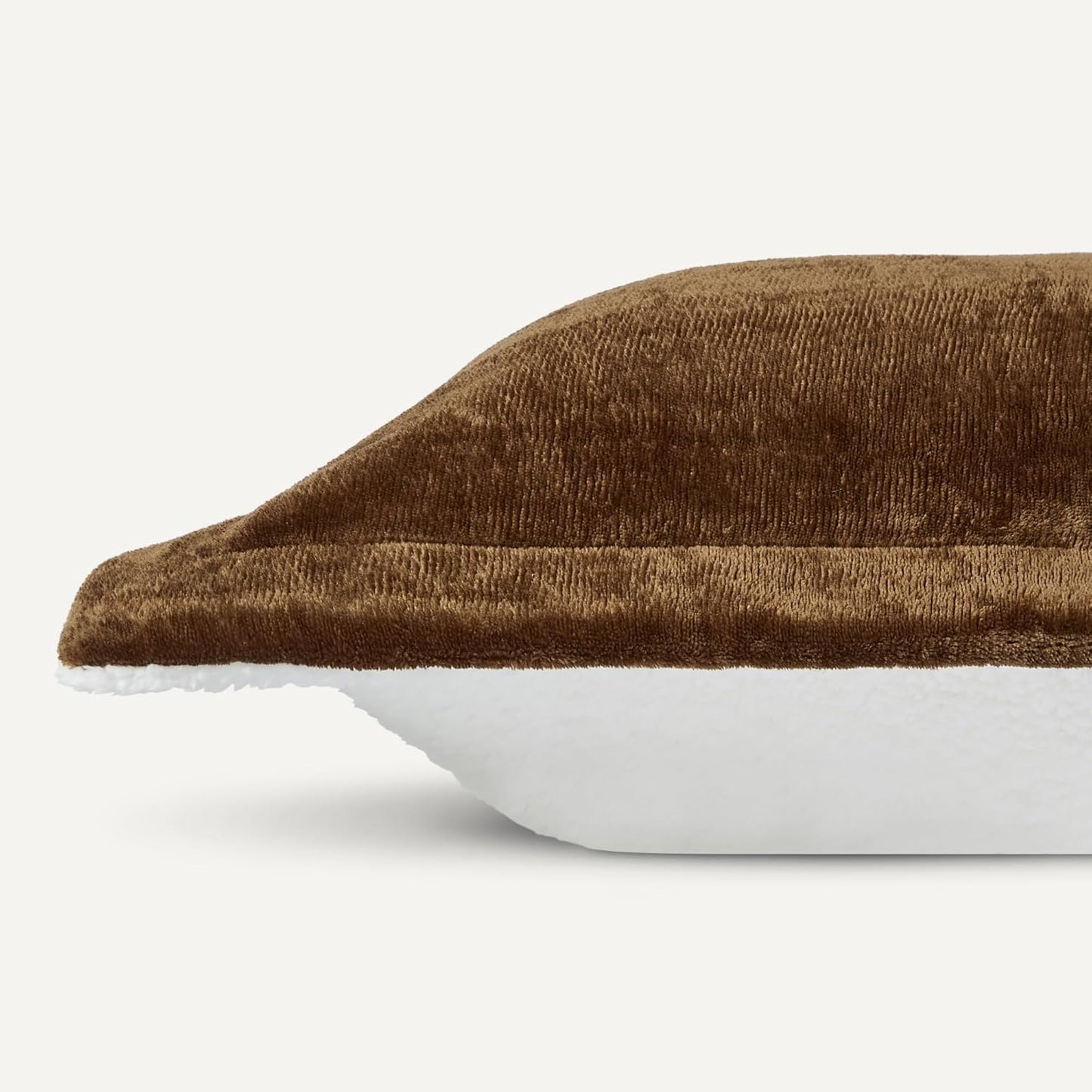 Amazon Basics Reversible Sherpa Comforter Set with Pillow Sham, Brown, Twin/Twin XL