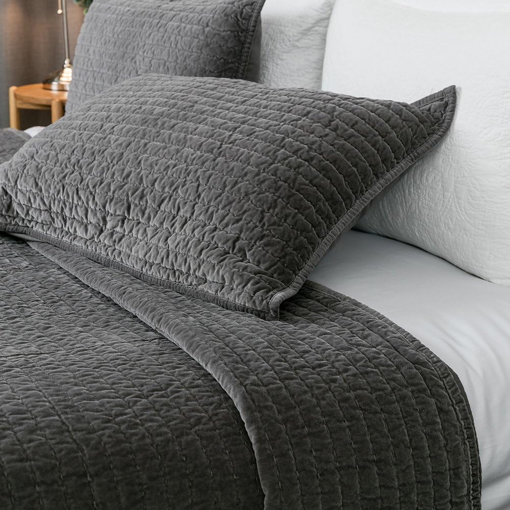 ELEGANT LIFE HOME Velvet Quilt Twin Reversible Royal Cotton Velvet Pic-Stitch Bedding Quilt - Twin - 68'' x 90'', Grey