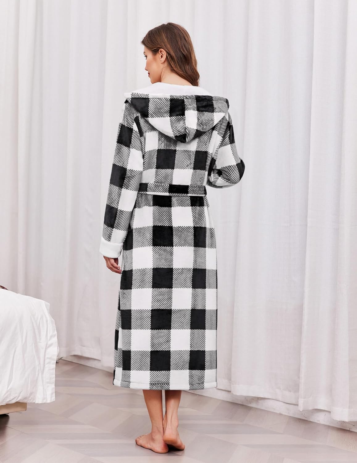 Ekouaer Womens Plush Robes Long Soft Jacquard Fluffy Bathrobe Hooded Robe Sleepwear with Pockets