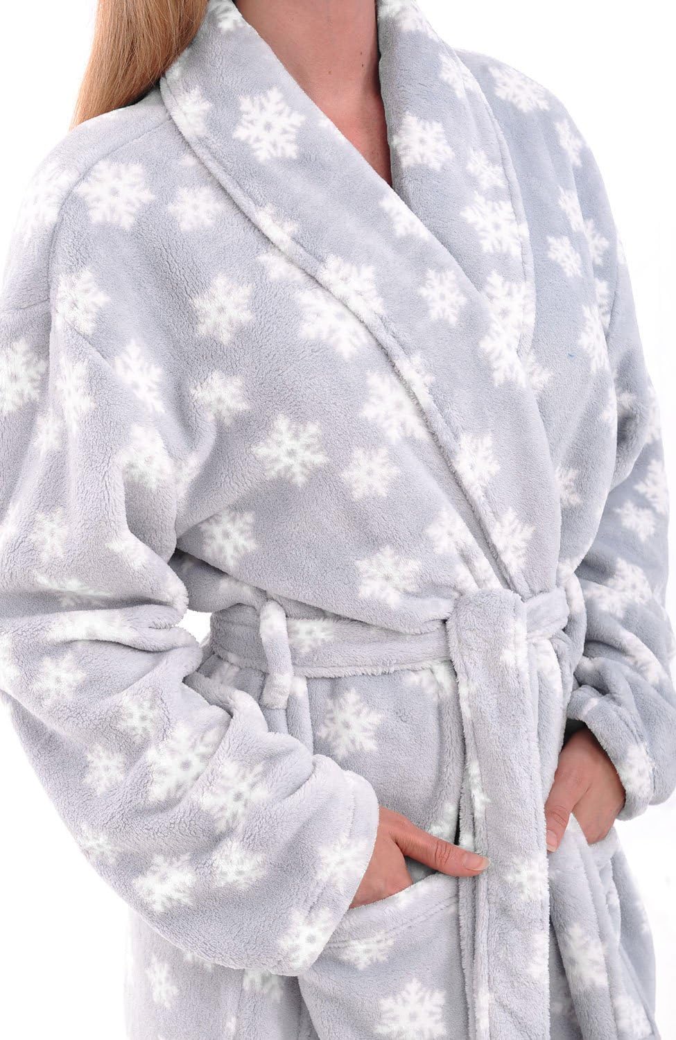Alexander Del Rossa Plush Robe for Women, Long Fleece Winter Bath Robe, Plus Size