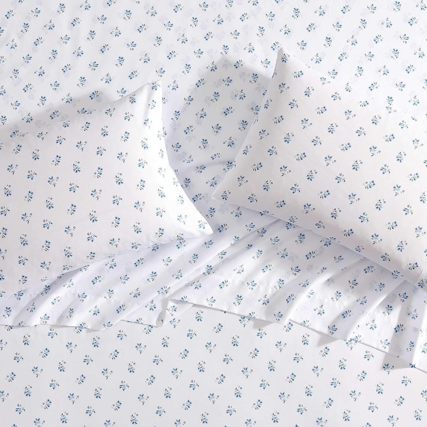 Wrangler - Queen Bed Sheets, Ultra-Soft & Lightweight Bedding with Matching Pillowcases, Lightweight Bed Set for All Season Comfort, Oeko-Tex Certified (Sketchy Ditsy Blue)