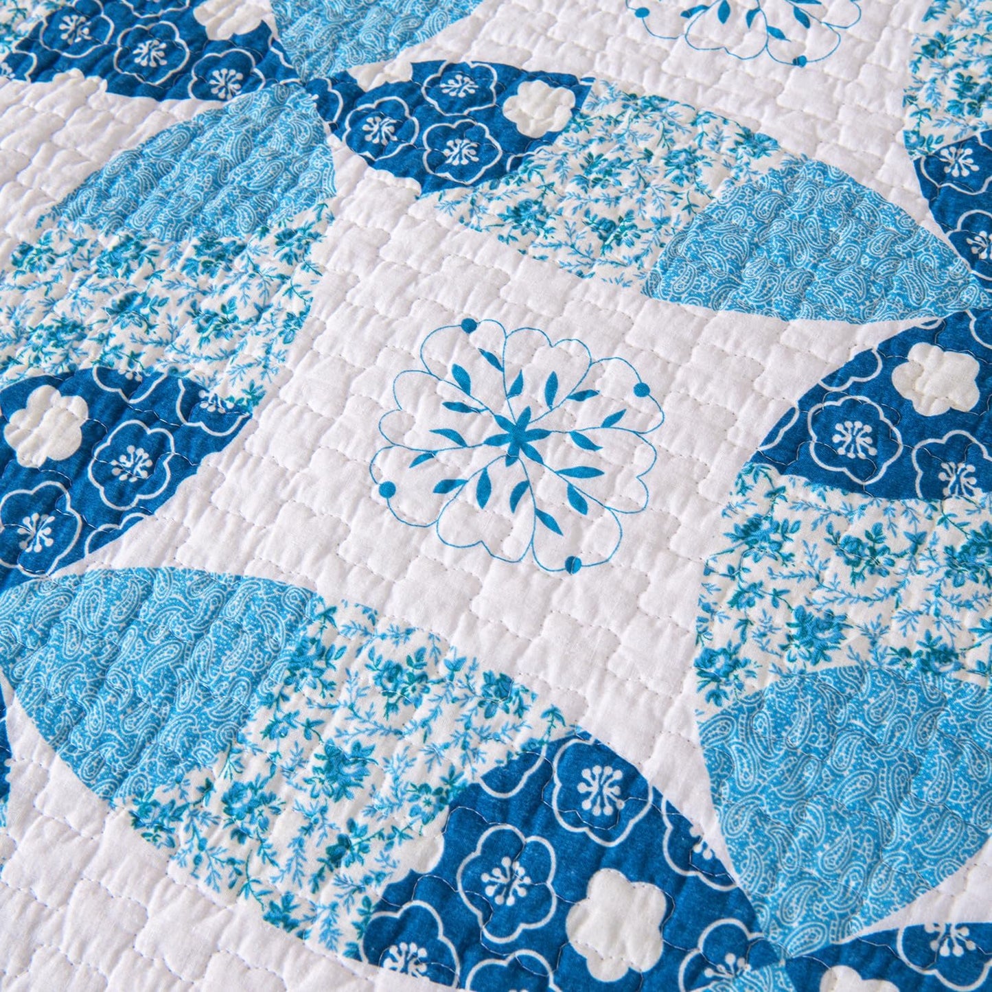 Cmfshape Blue Quilt Sets Bedspread Set 100% Cotton Patchwork Coin Pattern Bedding Set,All Season Use Lightweight Reversible Coverlet Quilts with 2 Pillow Shams(King 106"x96")