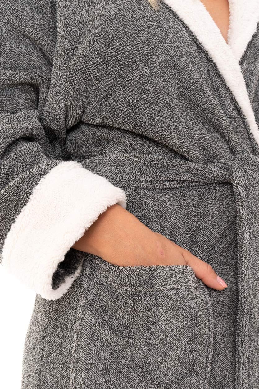 Florentina Women's Soft Fleece Robe