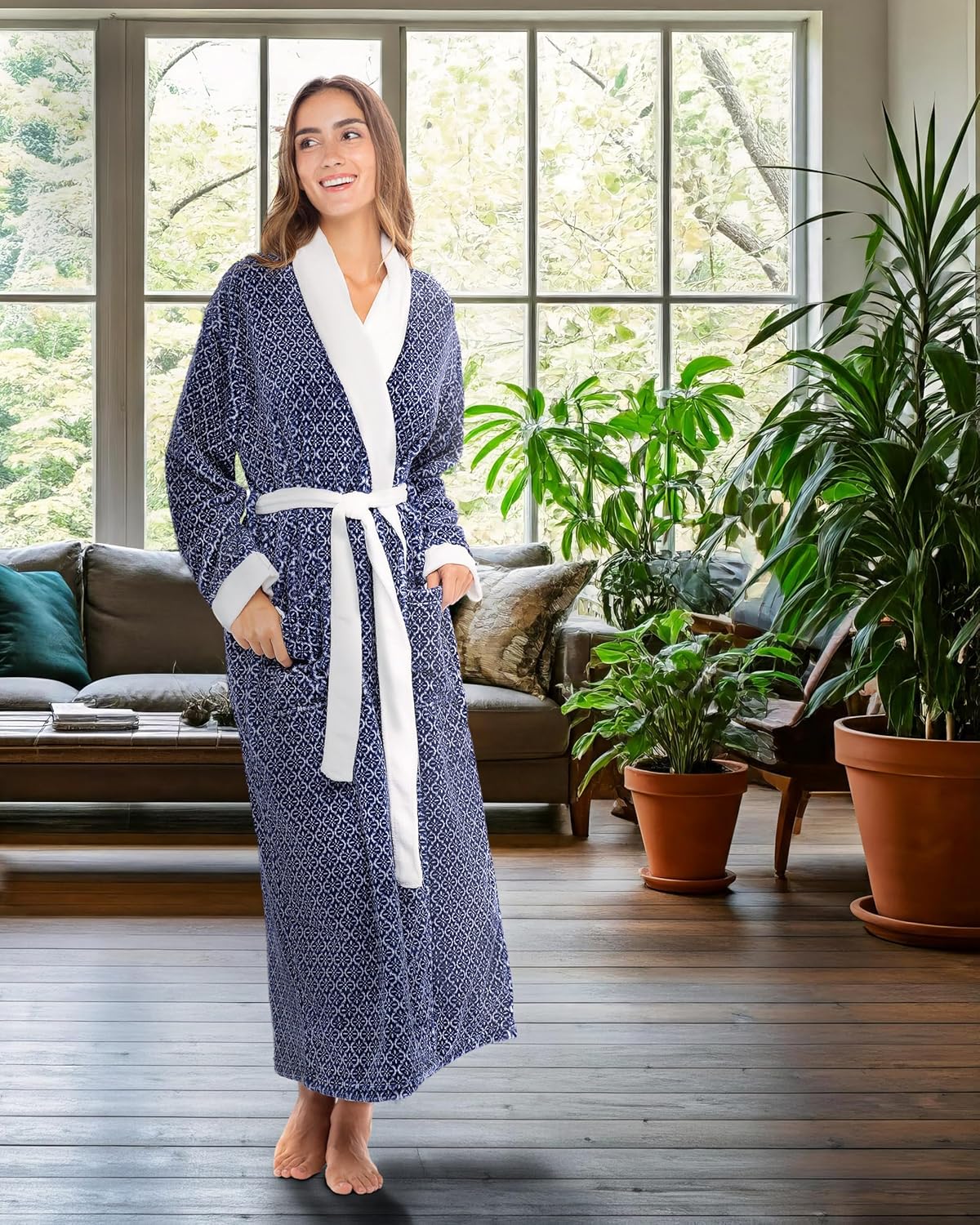 Alexander Del Rossa Plush Robe for Women, Long Fleece Winter Bath Robe, Plus Size