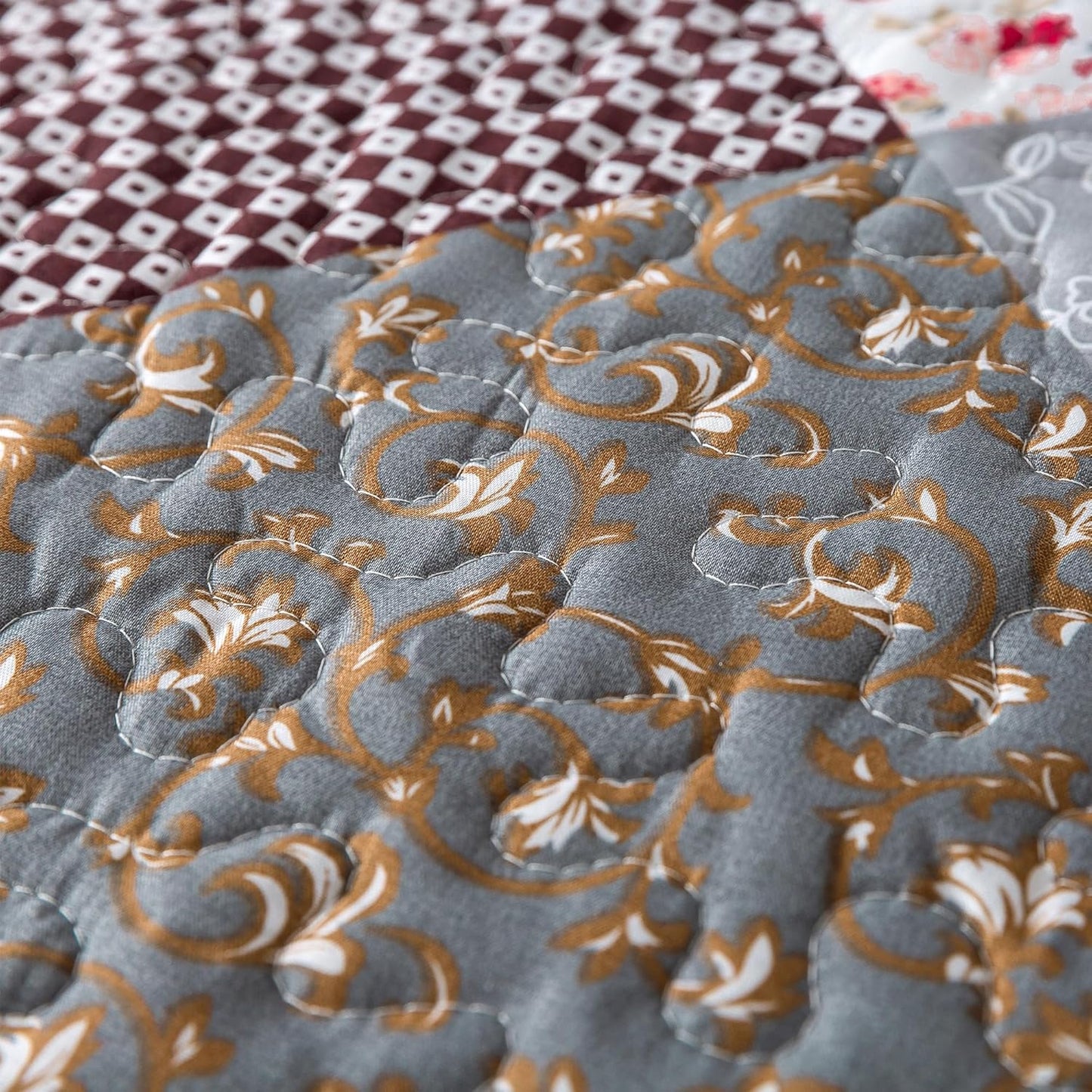 HoneiLife Quilt Set Queen Size - 3 Piece Microfiber Quilts Reversible Bedspreads Patchwork Coverlets Floral Bedding Set All Season Quilts-Grey Rose,Queen/Full Size