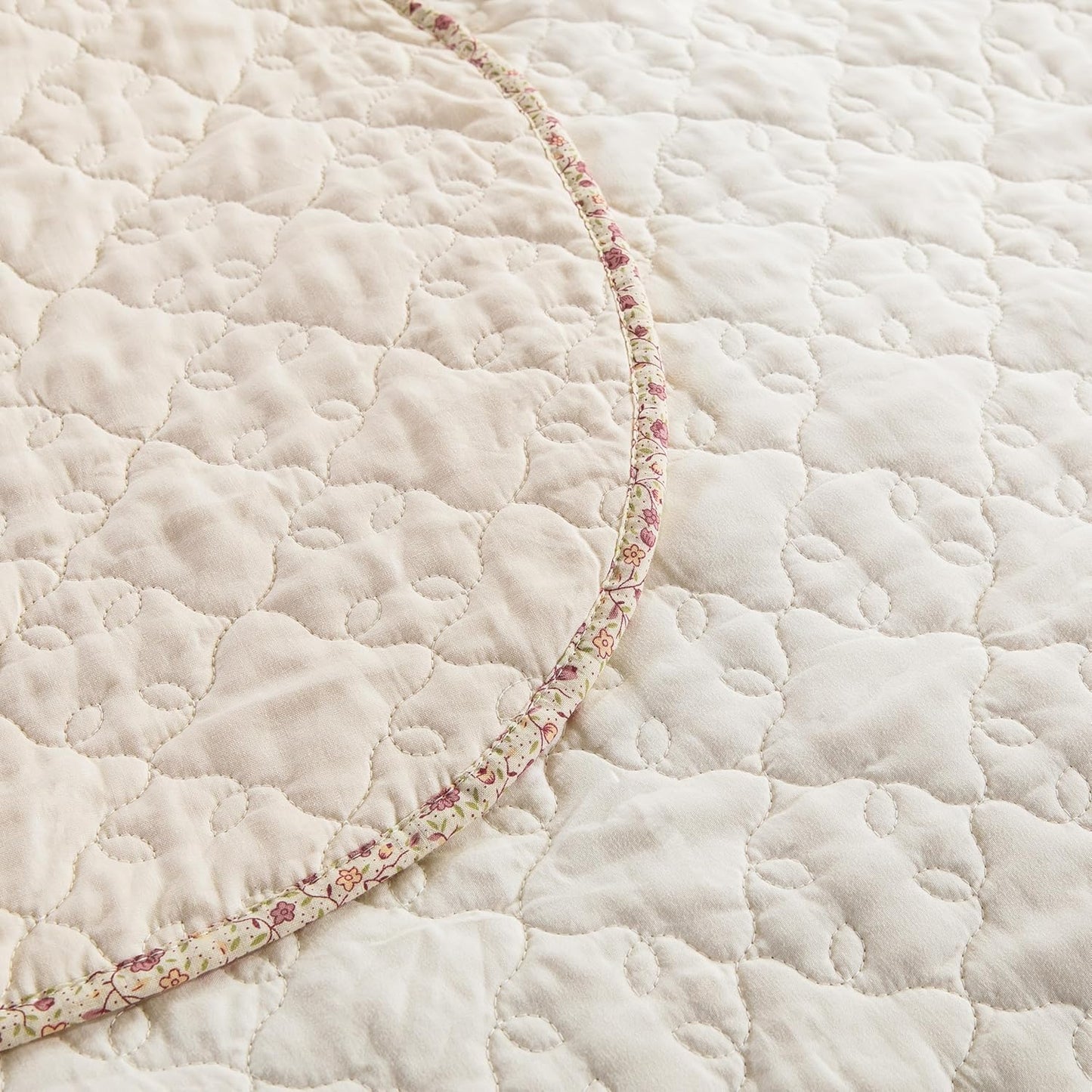 Quilt Set Classical 3D Floral Embroidery Pattern 3-Piece Cotton Reversible Quilted Embroidered Decorative Bedspreads Coverlet Bedding Set, Lightweight &Soft,Beige,King Size