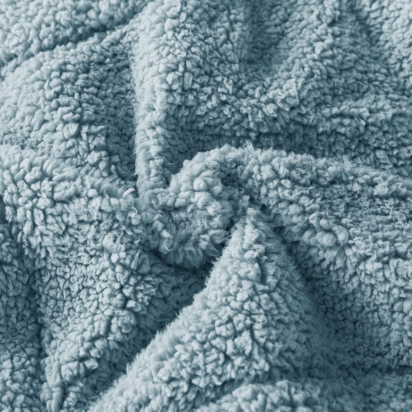 KASENTEX Super Ultra Soft Luxury Plush Sherpa Comforter Queen Size, Cozy Reversible Faux Fur Machine Washable Bedding, Cloud Blue