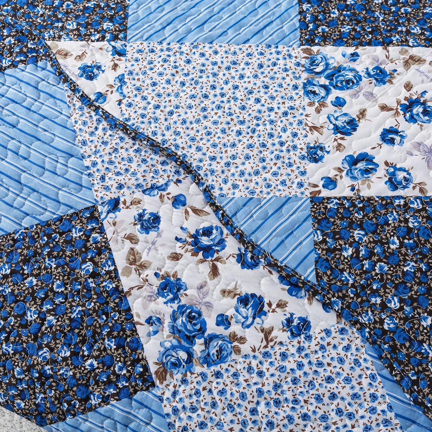 HoneiLife Queen Bedspreads - Oversized 106"x106" Quilt Sets, 3-Piece, All Season Use, Microfiber Coverlet