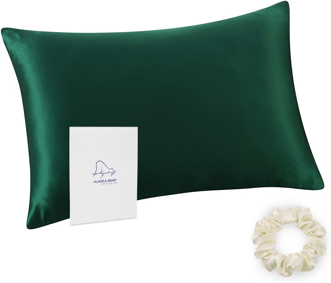 ALASKA BEAR Natural Silk Pillowcase, King (1pc, Christmas Forest Green)