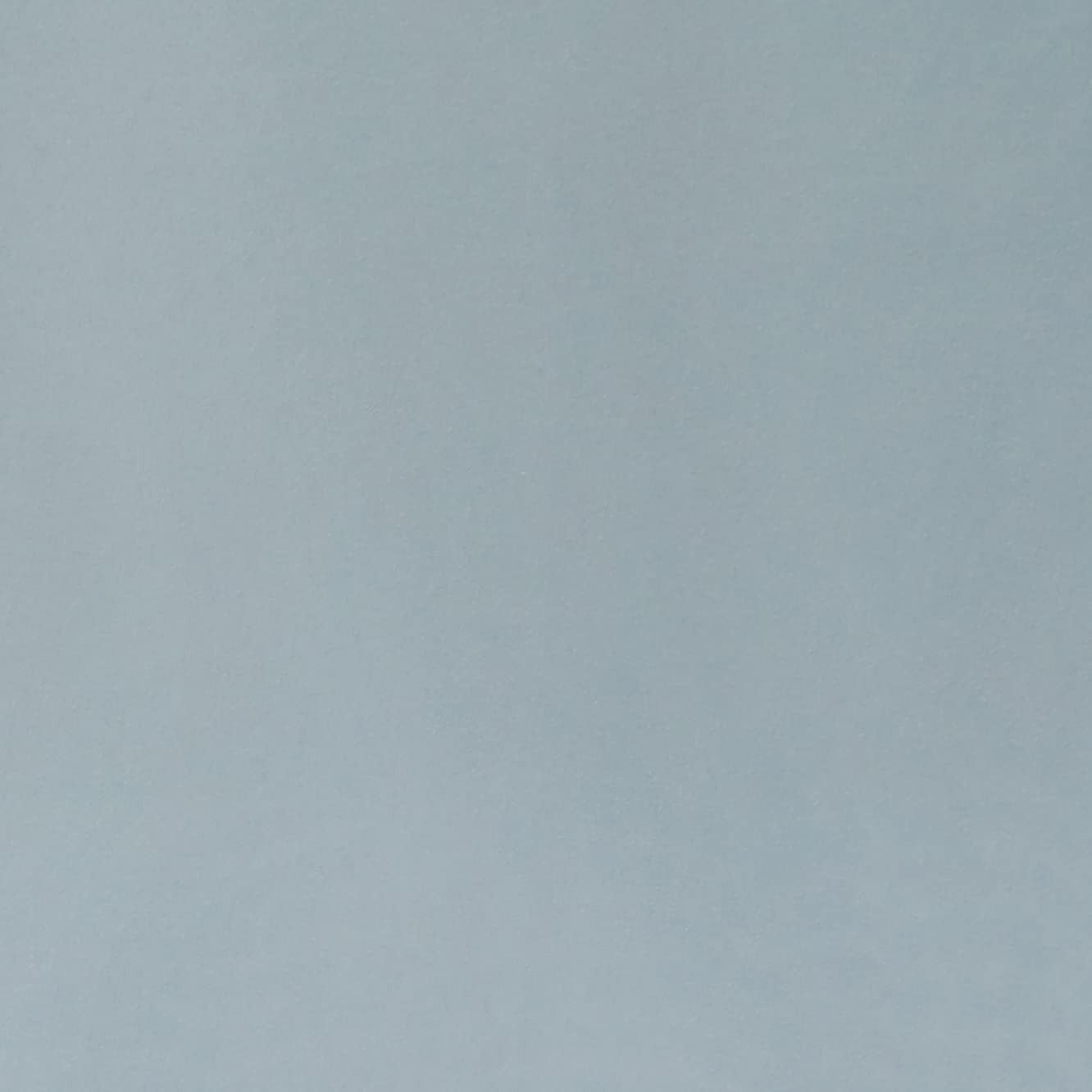 Amazon Basics Lightweight Super Soft Easy Care Microfiber 3 Piece Bed Sheet Set with 14-Inch Deep Pockets, Twin XL, Spa Blue, Solid