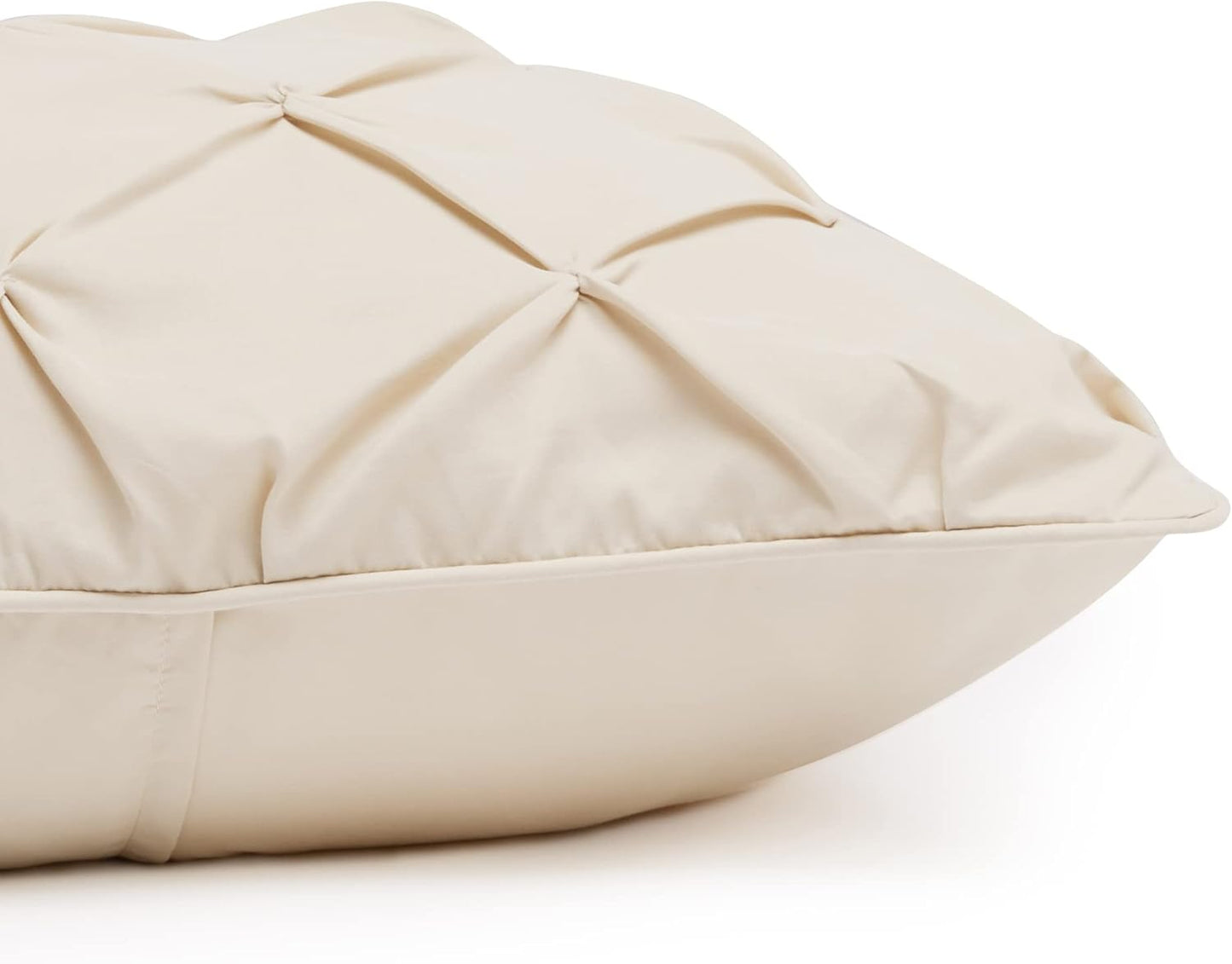 Amazon Basics King Size Soft, Lightweight Comforter Sets, All-Season Down-Alternative 3-Piece Bedding Set, Pinch Pleat Design, Beige