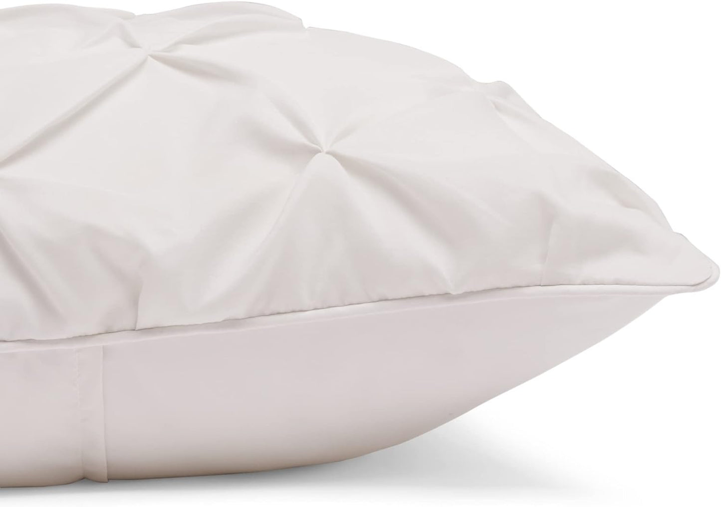 Amazon Basics Warm, Breathable Queen Size Comforter Sets, All-Season Down-Alternative 3-Piece Bedding Set, Pinch Pleat Design, Full/Queen Size, Cream