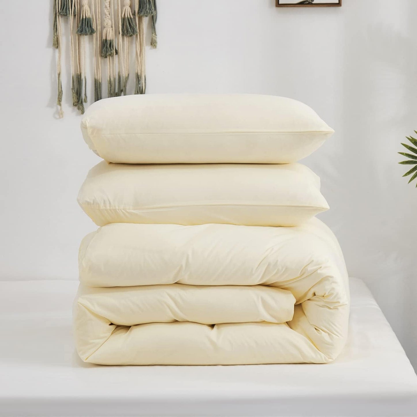 KAREVER Ivory Comforter Set Off White Bedding Set Beige Comforter Set Men Breathable Ivory Bedding Set Women Soft Off White Ivory Bedding Comforter Set, Cal King (104" X 96" )