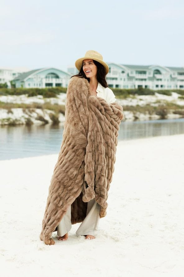 Minky Couture Hugs Blanket - Extra Plush Blanket for Premium Gifting - Stretchy Bubbled Cozy Throw - Silky Smooth - Durable & Machine-Washable - Travel-Friendly - Adult, Milk Chocolate