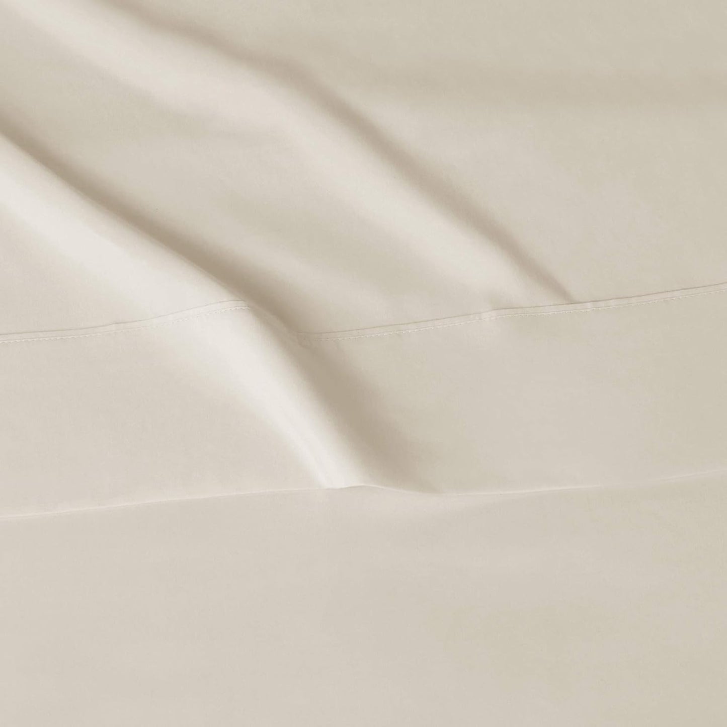 Amazon Basics Lightweight Super Soft Easy Care Wrinkle Free Microfiber 3 Piece Bed Sheet Set with 14-Inch Deep Pockets, Twin, Beige, Solid, Kids, Men & Women Bedding