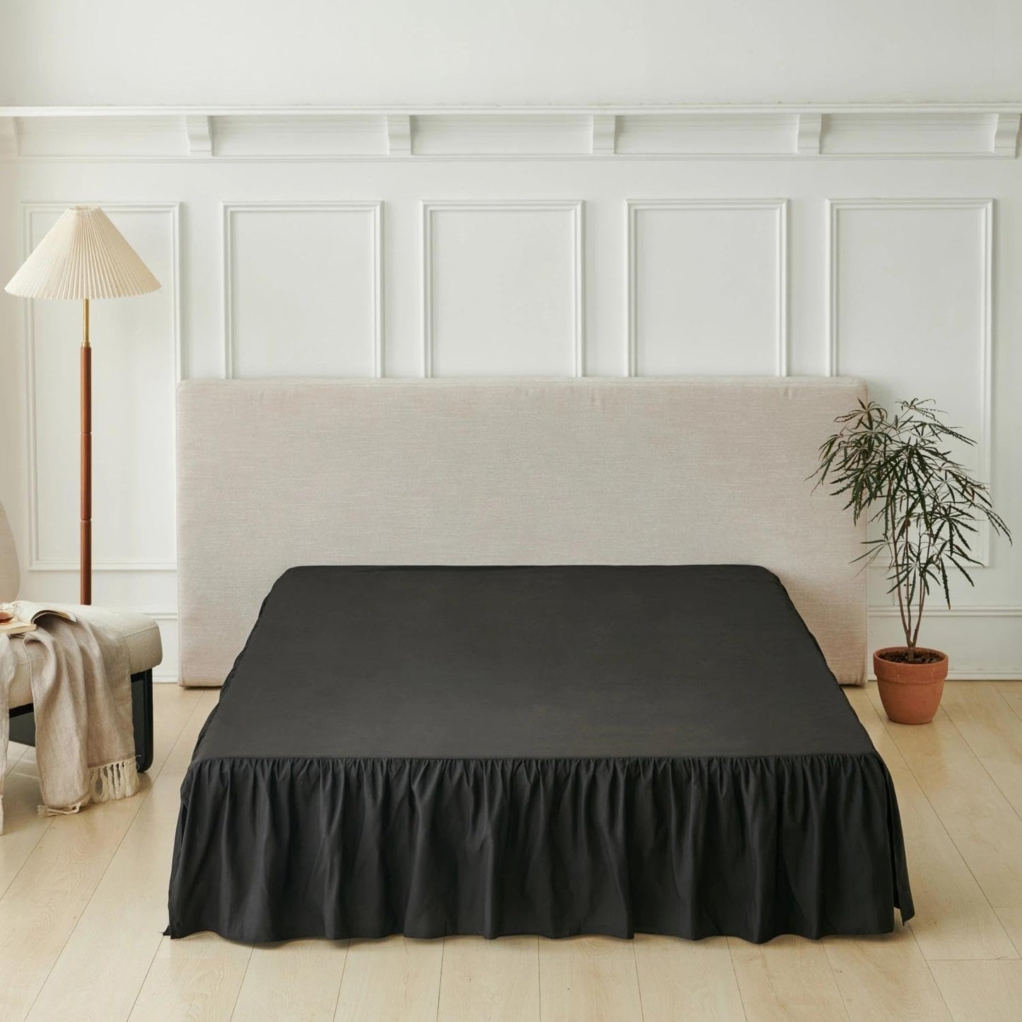 Bed Skirt King Size Ruffled Bed Skirt with Split Corners, Black King Bed Skirts 18 Inch Drop, King Size Bed Skirting with Platform, 18'' King, Black