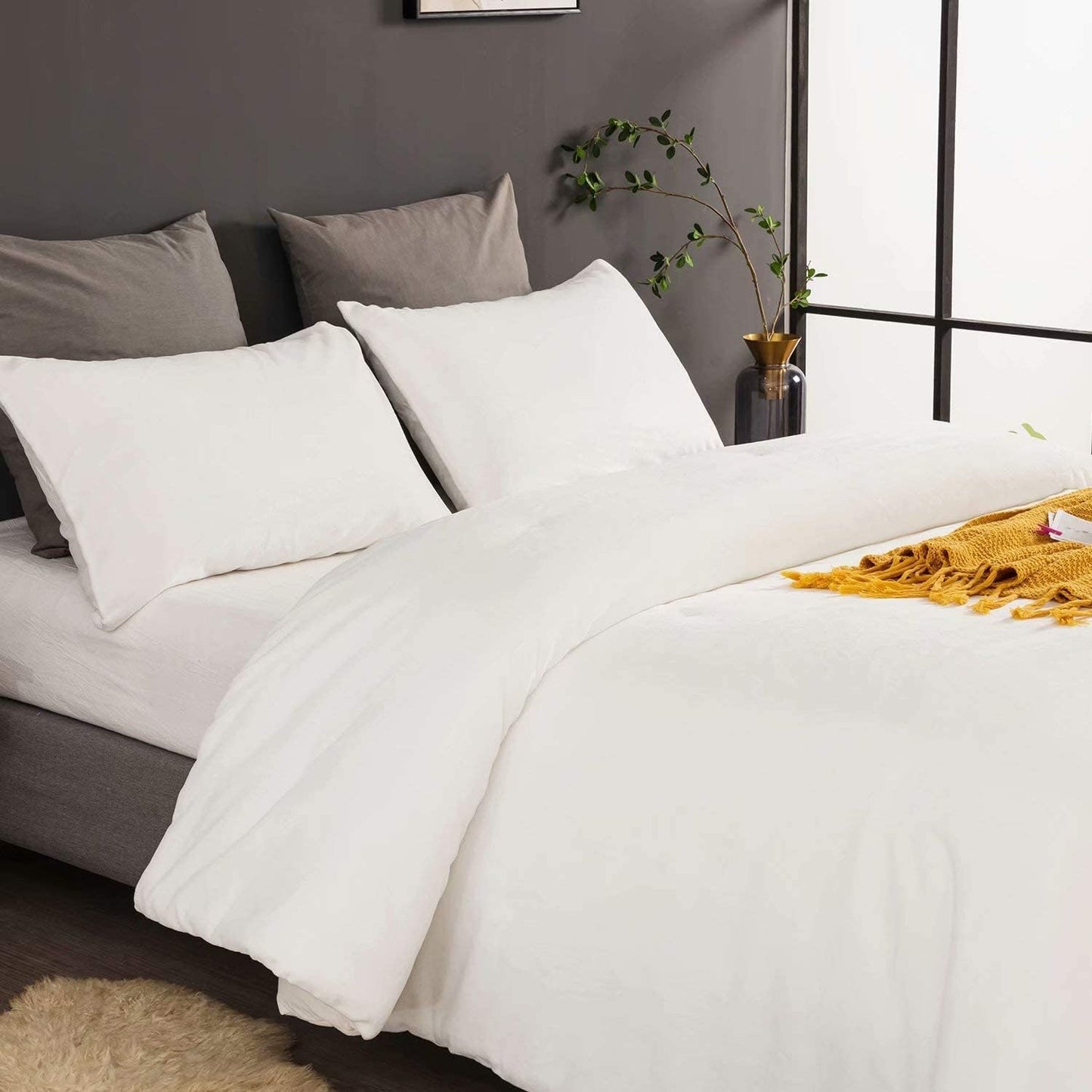 Cottonight White Velvet Comforter Set Full Plush Fluffy Bedding Set Full Warm Cozy Super Soft Blanket Quilts Heavyweight Flannel Comforter Set with 2 Pillowcases Soft Comfy