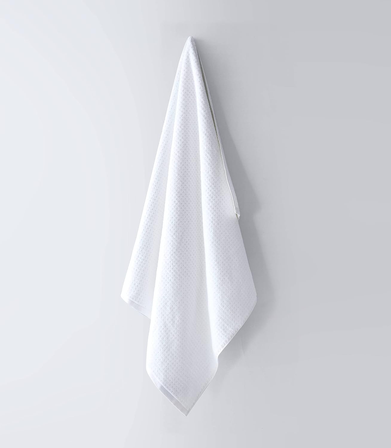 Tommy Bahama - Bath Towels, Highly Absorbent Cotton Bathroom Decor, Low Linting & Fade Resistant, Oeko-Tex Certified (Northern Pacific White, 6-Piece)