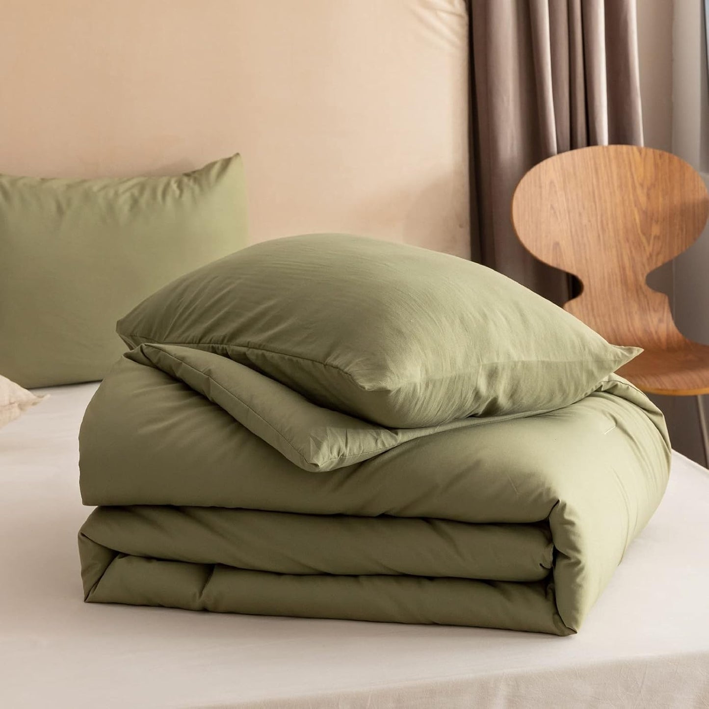 ROSGONIA Twin/Twin XL Comforter Set for College Girls Boys Olive Green, 1 Comforter & 1 Pillowcase, Soft Kids Comforter Sets All Season Dorm Bedding