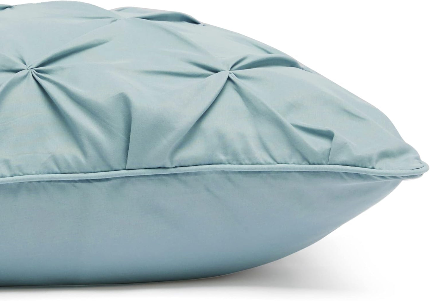 Amazon Basics Lightweight, Soft King Size Comforter Sets, All-Season Down-Alternative 3-Piece Bedding Set, Pinch Pleat Design, Spa Blue