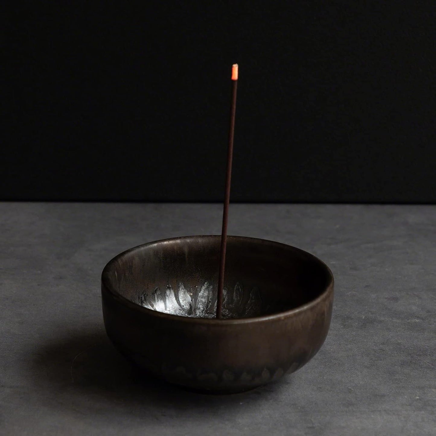 Asayu Japan Low Smoke Incense Sticks Agarwood Scent (40gr), Made in Japan Quality - Agarwood 40gr