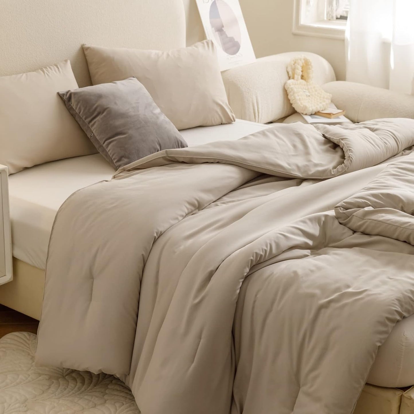 ROSGONIA Queen Comforter Set Oatmeal, 3pcs(1 Boho Oatmeal Comforter & 2 Pillowcases) All Season Soft Bedding Lightweight Bedspread Blanket Quilt