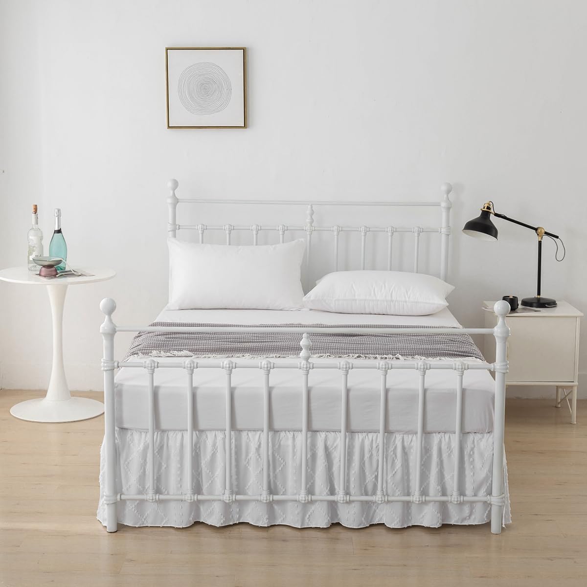 Bed Skirt Queen Size Ruffled Bed Skirt with Split Corners, 18 Inch Drop Dust Ruffle Bed Skirts with Platform, Boho Tufted Shabby Chic Queen Size Bed Skirts, White