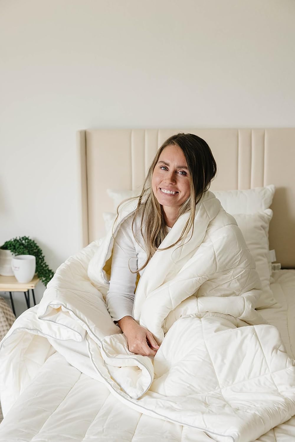 Woolino Premium Australian Wool Duvet Insert Bed Comforter, Mid-Weight Wool Comforter, Washable, Queen