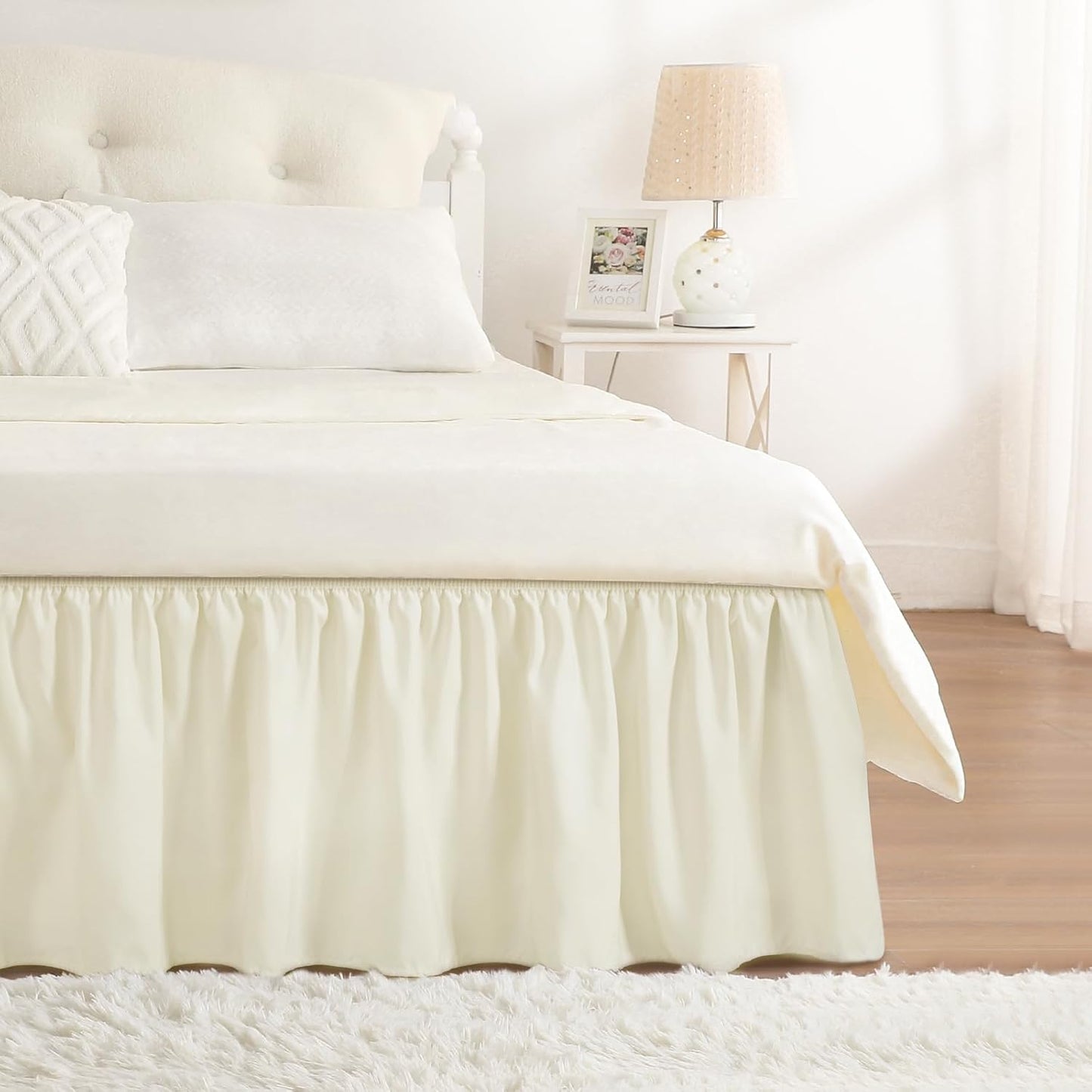 RIMELA Off White Bed Skirt King Size 18 Inch Drop, Elastic Bed Skirting for Bed Base and Frame, Bedding Dust Ruffle Easy to Install, Lightweight Wrap Around Adjustable Bedskirt