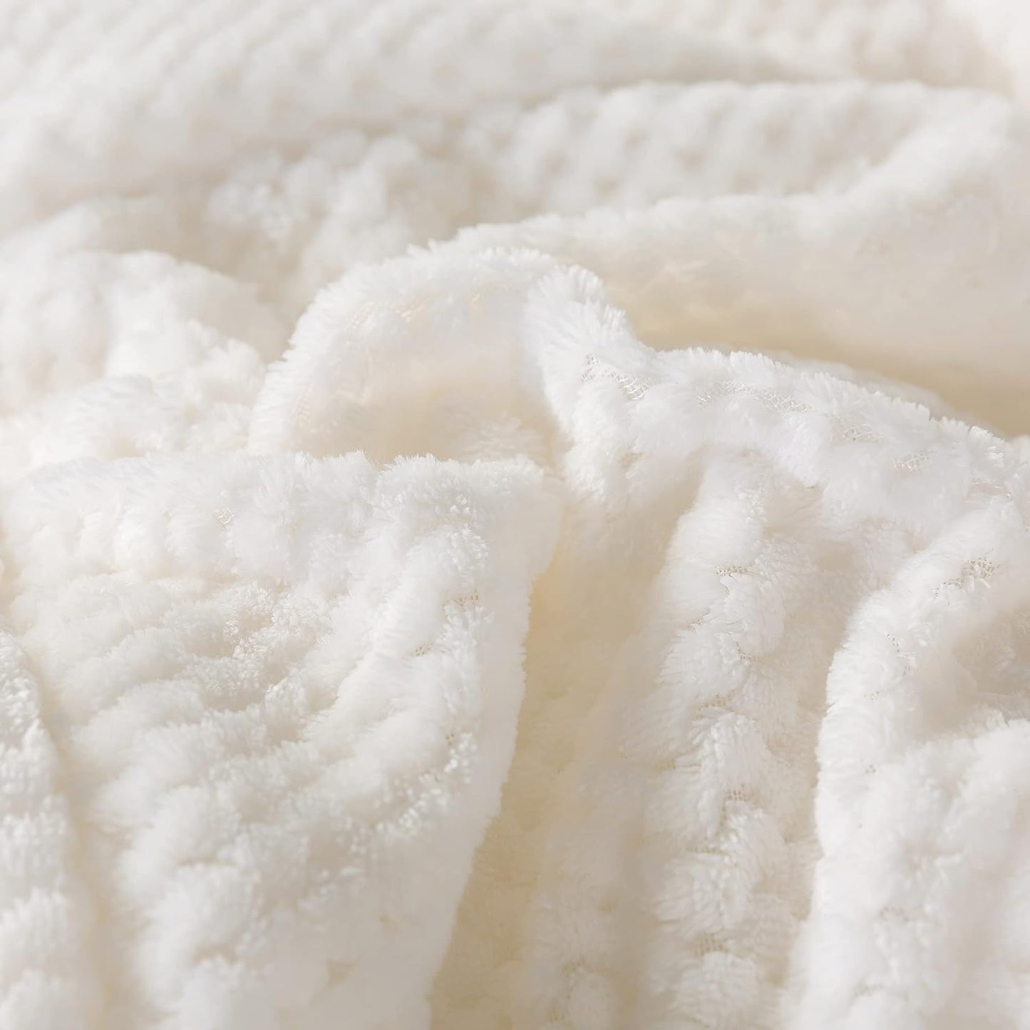 KASENTEX Super Ultra Soft Luxury Plush Sherpa Comforter, Cozy Reversible Faux Fur Machine Washable Bedding, Bright White, Queen Size
