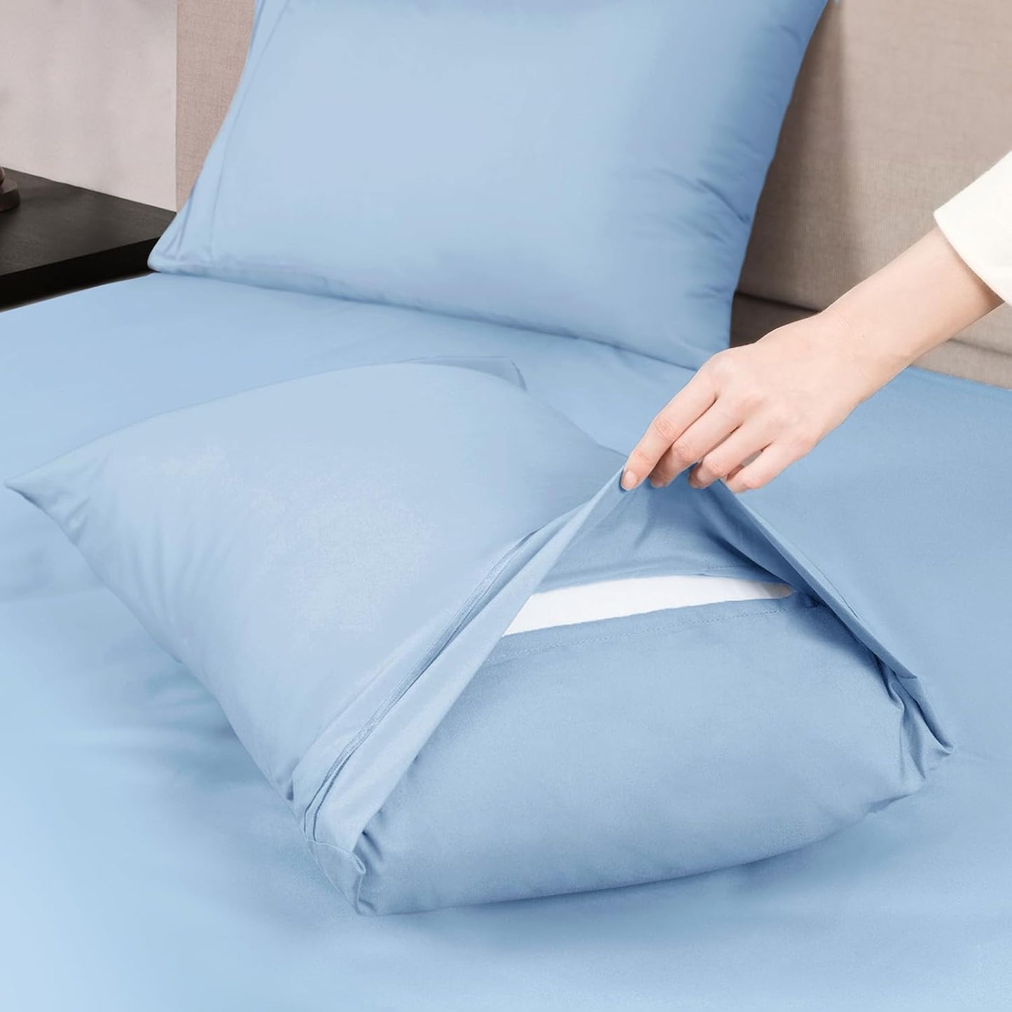 Mejoroom Twin Sheet Set - Hotel Collection Twin Sheets - Bedding Sheets & Pillowcases with Deep Pocket Fitted Sheet, Breathable, Wrinkle & Fade Resistant - 3 Piece(Light Blue)
