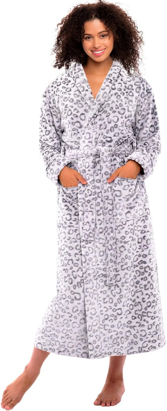 Alexander Del Rossa Plush Robe for Women, Long Fleece Winter Bath Robe, Plus Size