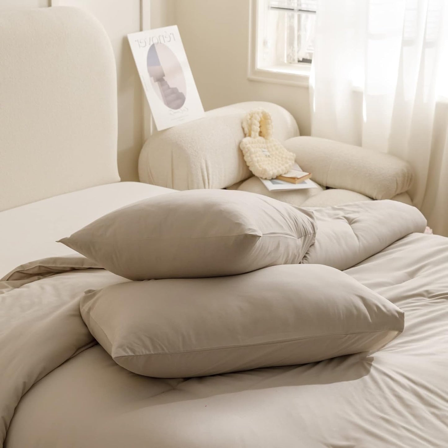 ROSGONIA Oversized Queen Comforter Oatmeal, 3pcs (1 Comforter & 2 Pillowcases) Lightweight Oversized Queen Comforter Sets Bedding Blanket Quilts