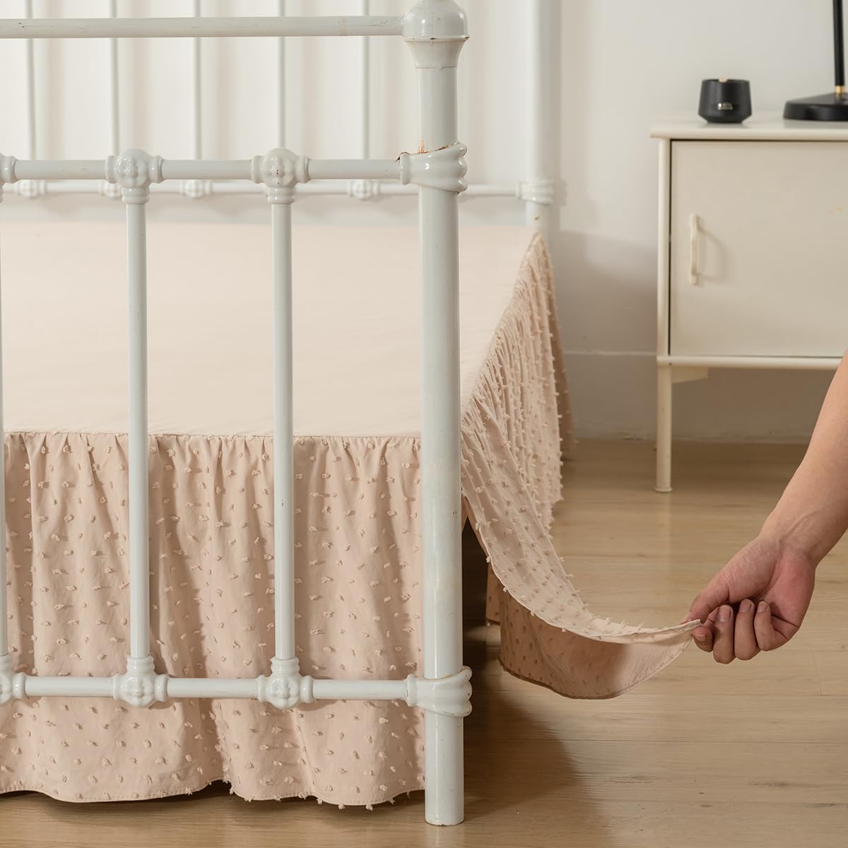 Tufted Dot Bed Skirt Queen Size,Ruffled Bed Skirt with Split Corners, Queen Bed Skirt 18 Inch Drop, Boho Queen Size Bed Skirt Camel for Ruffled Bed Skirt with Split Corners, Bed Skirt Queen Size