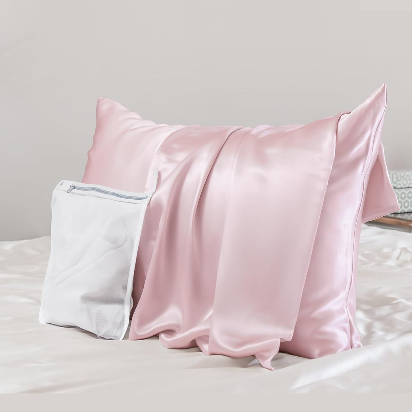 PROMEED 23 Momme Grade 6A+ Pink Silk Pillowcase with Zipper, Premium Mulberry Silk Pillow Cases for Women Hair, Natural Silk Anti Acne Pillowcase (Queen 20"x30", Pink)