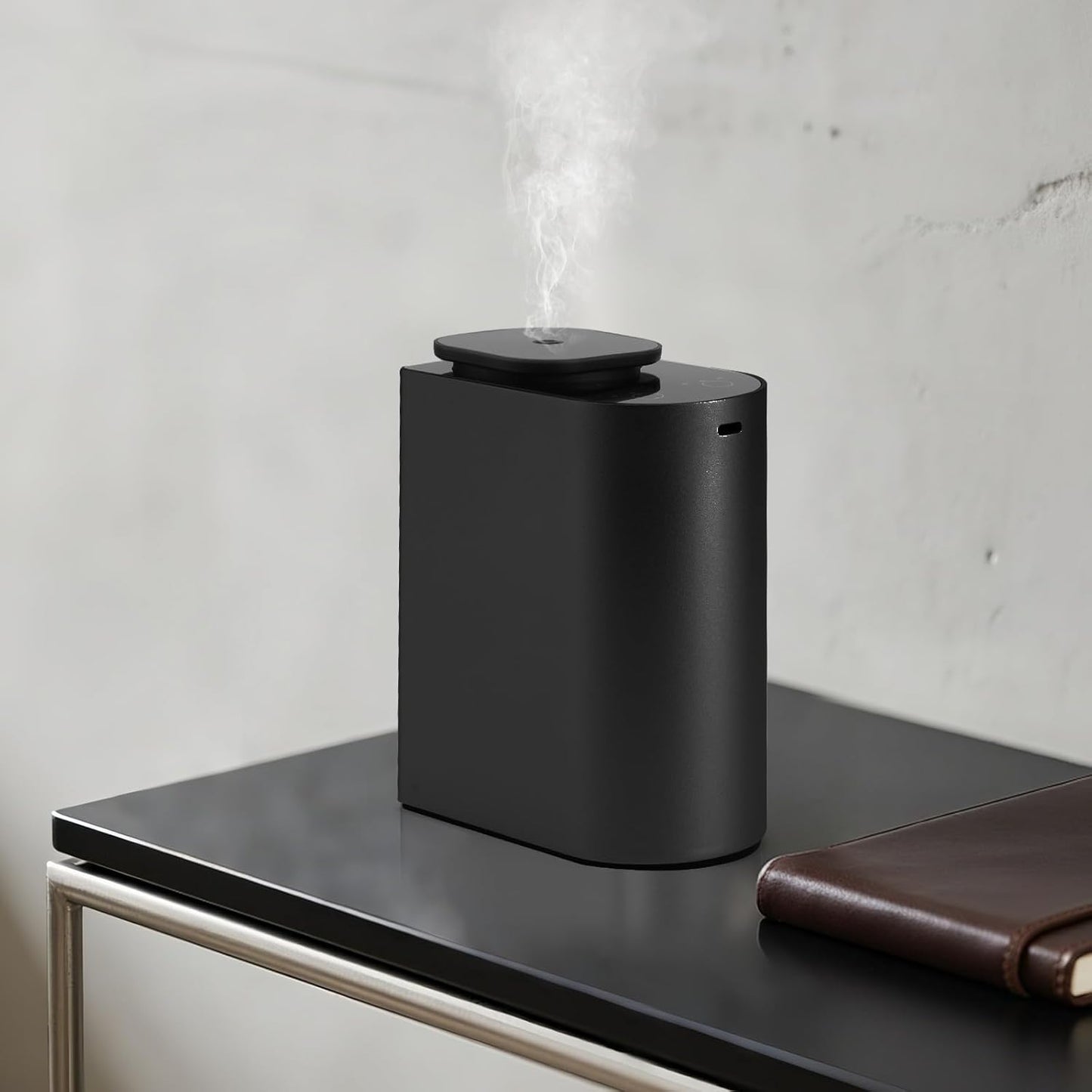Waterless Essential Oil Diffuser，4000 mAh Large Battery, 100ml Capacity, Suitable for Hotels, Large Rooms, Offices, bedrooms，Aluminum Alloy Desktop Scent Diffuser，Covers 1000 Sq.Ft
