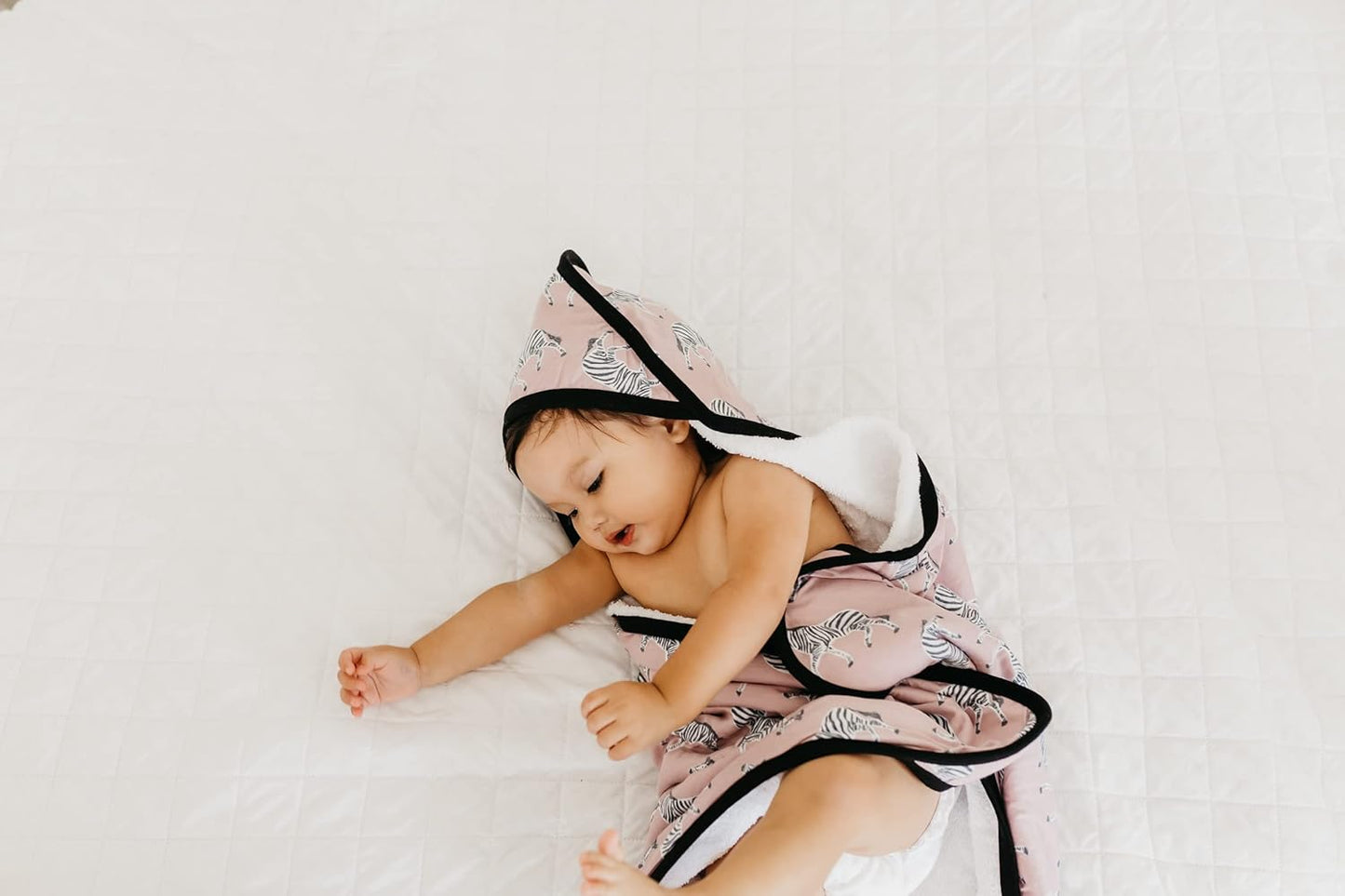 Copper Pearl Hooded Bath Towels Premium Knit/Terry Cloth Baby Towels with Hood, Pockets, and Cool Designs - Great to Gift and Make Bath Time Fun - Baby Bath Towel, Zella