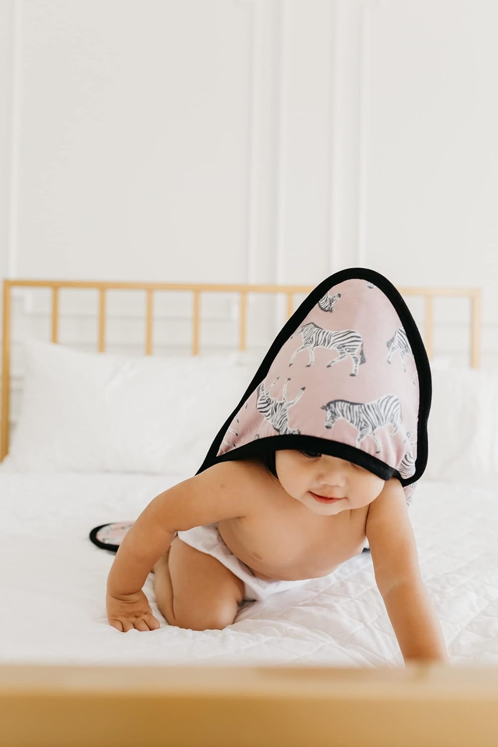 Copper Pearl Hooded Bath Towels Premium Knit/Terry Cloth Baby Towels with Hood, Pockets, and Cool Designs - Great to Gift and Make Bath Time Fun - Baby Bath Towel, Zella