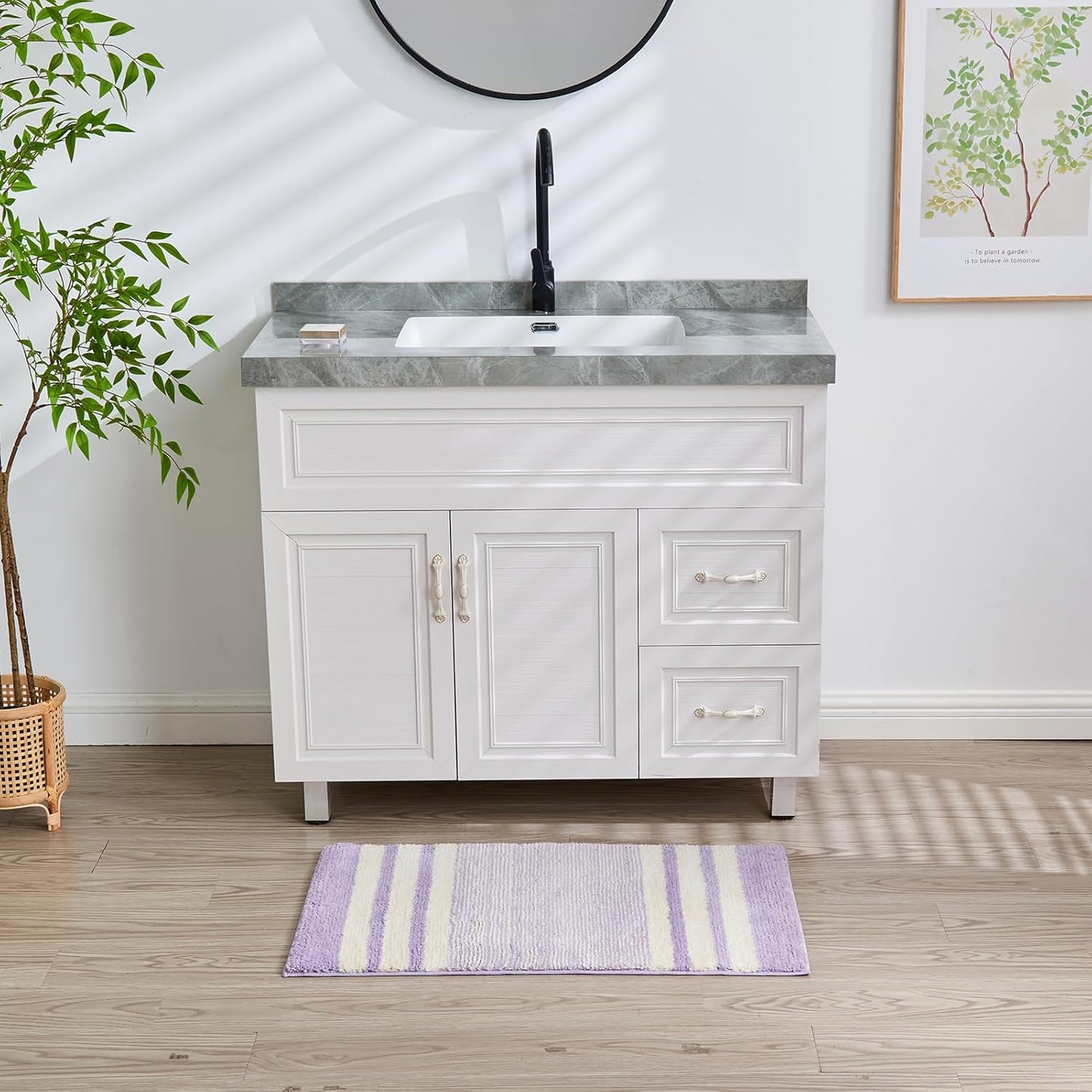 CozeCube Bath mats for Bathroom Non Slip, Fluffy Absorbent Microfiber Bath mat Washable, Aesthetic Bathroom Rugs, Large Purple Striped Bath mat, Lavender, 36" x 24"