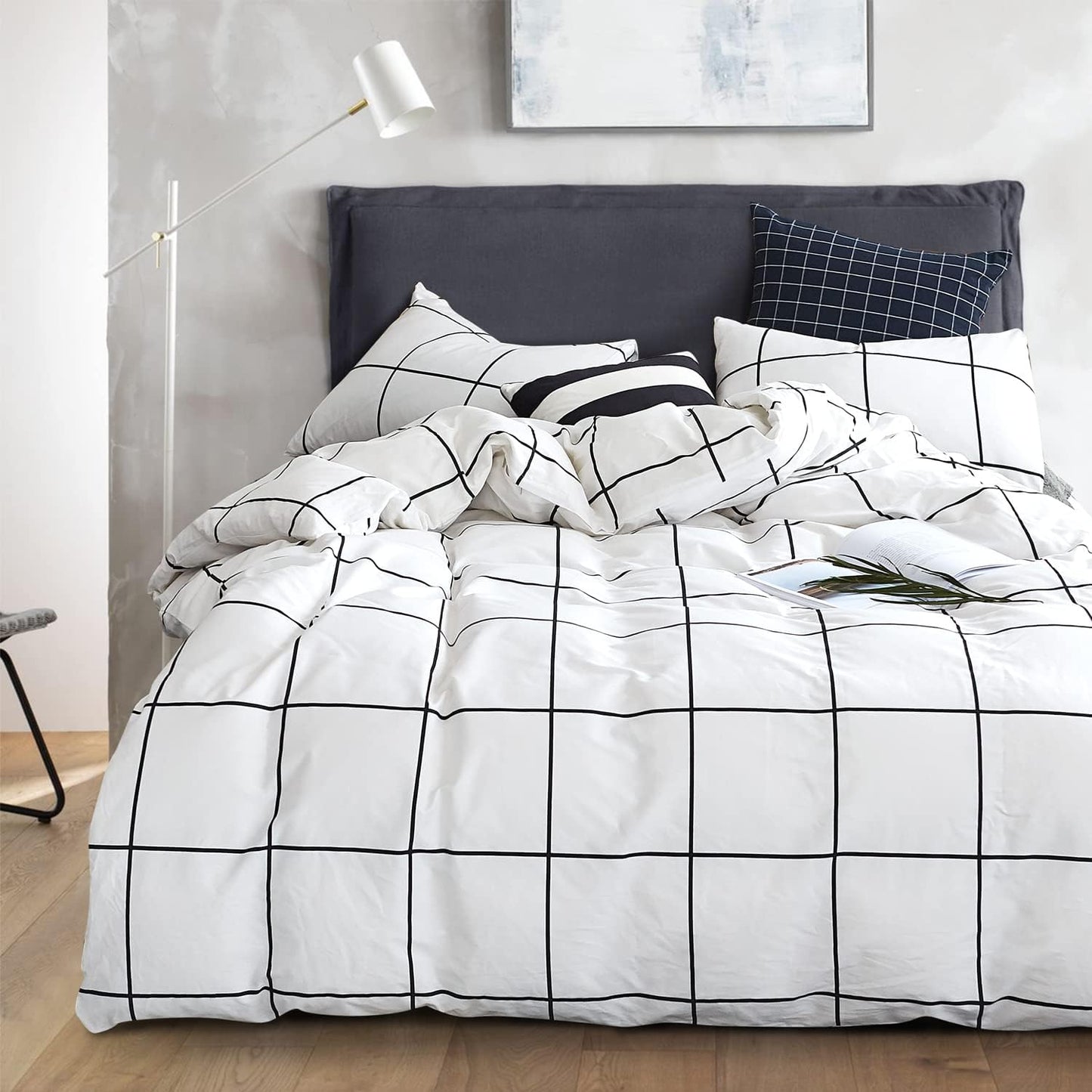 KAREVER White Grid Comforter Set Bedding Set Cal King White Black Plaid Printed Stripes Women 3 PCs Checkered Bed Set