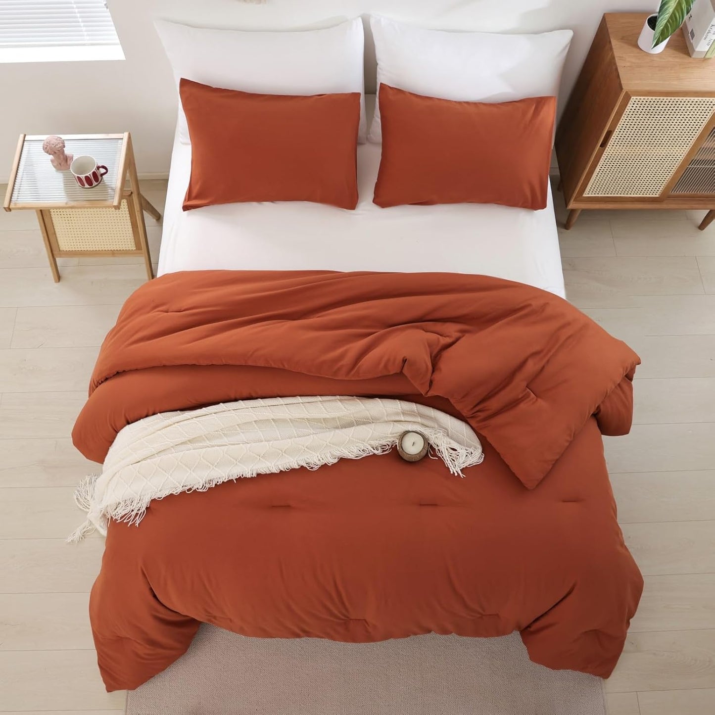 ROSGONIA Oversized King Comforter Burnt Orange, 3pcs (1 Terracotta Comforter & 2 Pillowcases) Lightweight Oversized King Size Comforter Sets Bedding