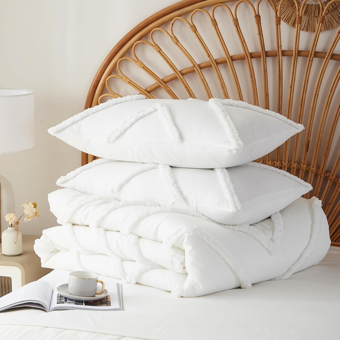 Cupocupa Queen Comforter Set Ivory Tufted Comforters Sets Bedding for Queen Bed 3PCS Boho Comforter Soft Fluffy Lightweight Comforter with 2 Pillow Cases for All Season