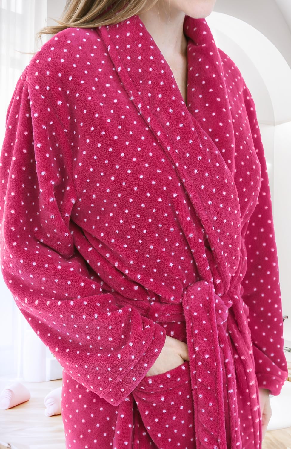Alexander Del Rossa Plush Robe for Women, Long Fleece Winter Bath Robe, Plus Size