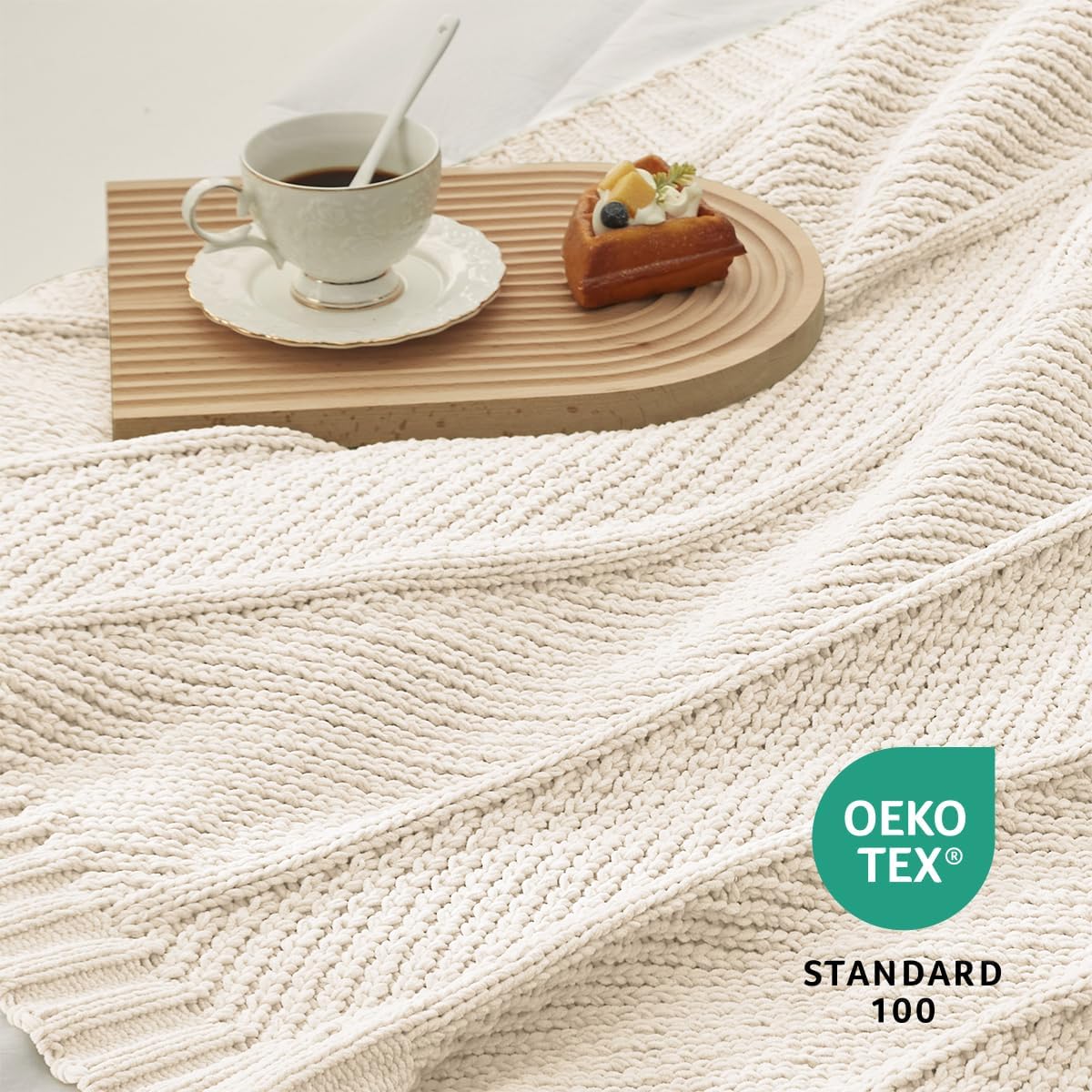 Amélie Home Chevron Chenille Knit Throw Blanket for Couch, Cozy Texture Decorative Soft Blanket for Sofa & Chair, 60"x80", Ivory