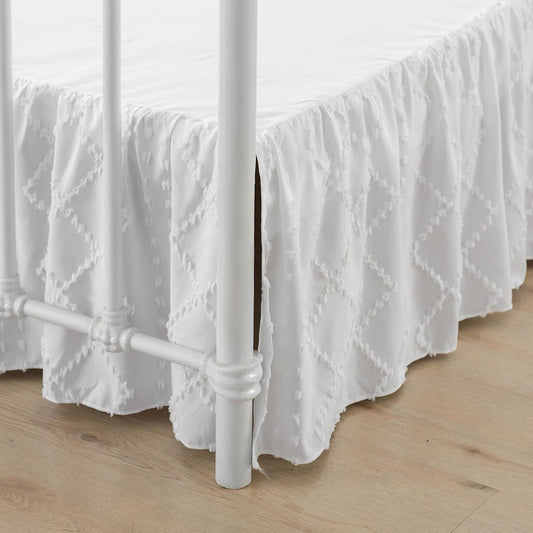 Bed Skirt Full Size Ruffled Bed Skirt with Split Corners, 18 Inch Drop Dust Ruffle Bed Skirts with Platform, Boho Tufted Shabby Chic Full Size Bed Skirts, White