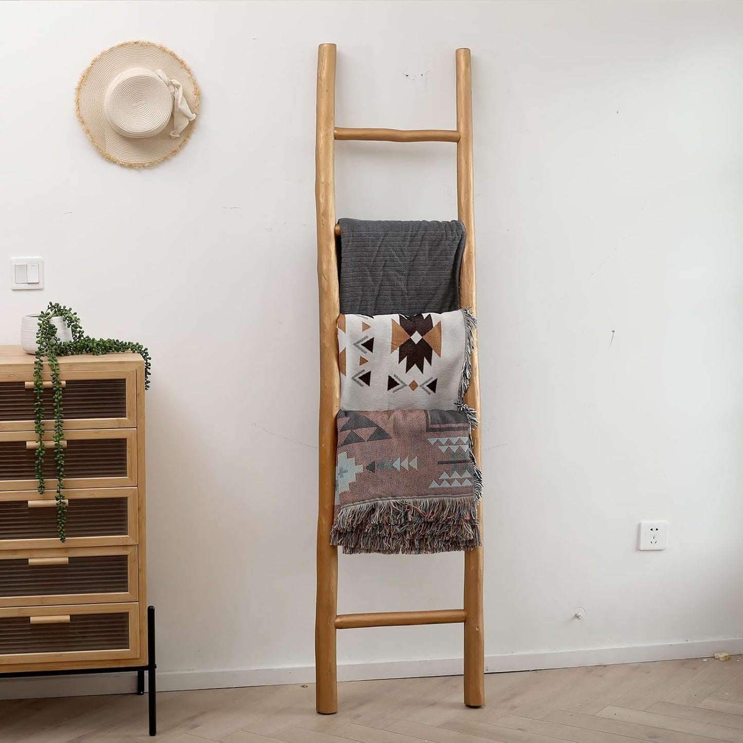 FUIN Fully Assembled 6ft Wood Blanket Ladder Living Room Decorative Wall Leaning Farmhouse Quilt Display Holder Rustic Wooden Towel Rack for Bathroom, Gold