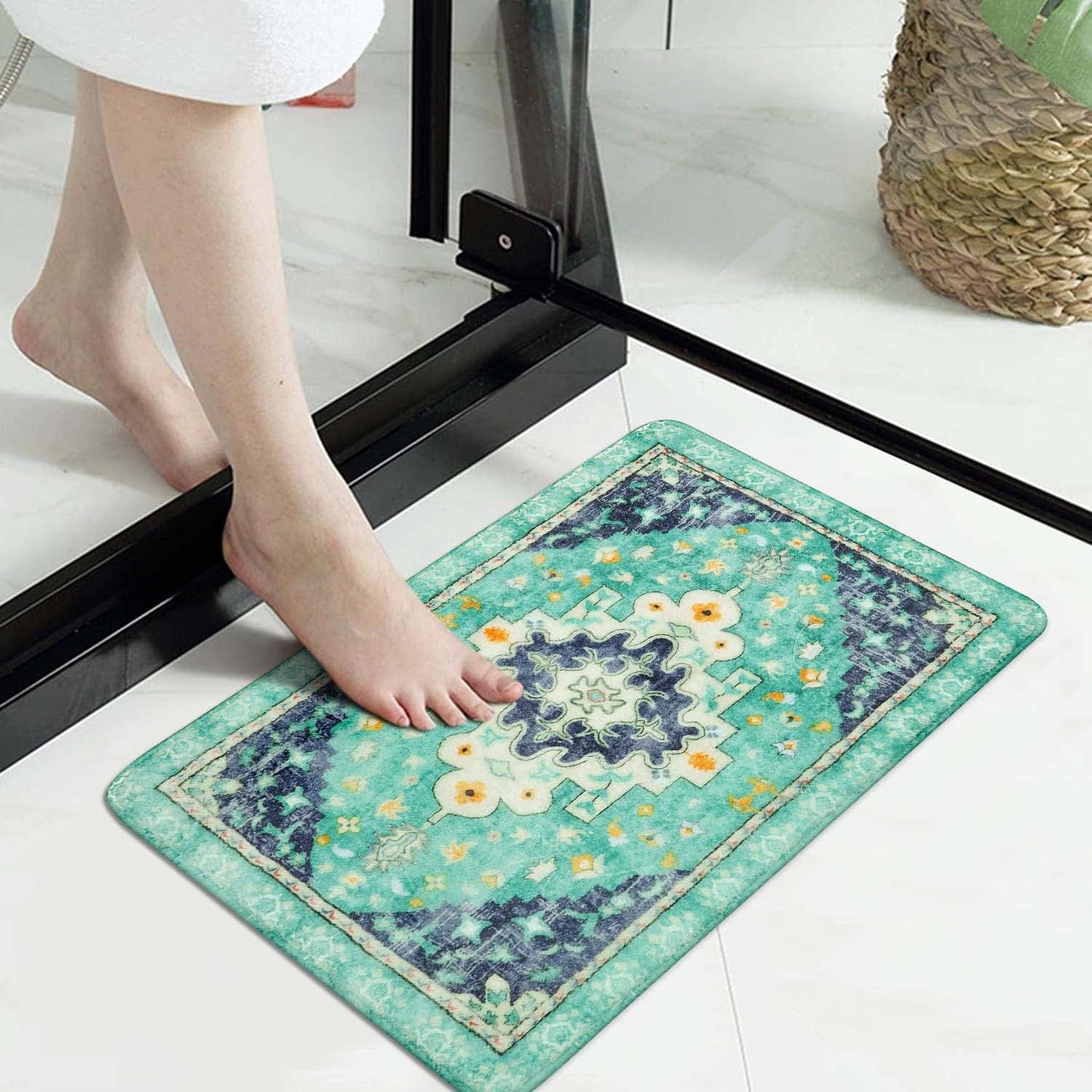 Uphome Boho Retro Bathroom Rugs Green Non-Slip Soft Bath Mat Machine Washable Oriental Small Bath Rug Traditional Tribal Floral Bath Mats for Sink Shower Tub Door Mat, 18x25 inch